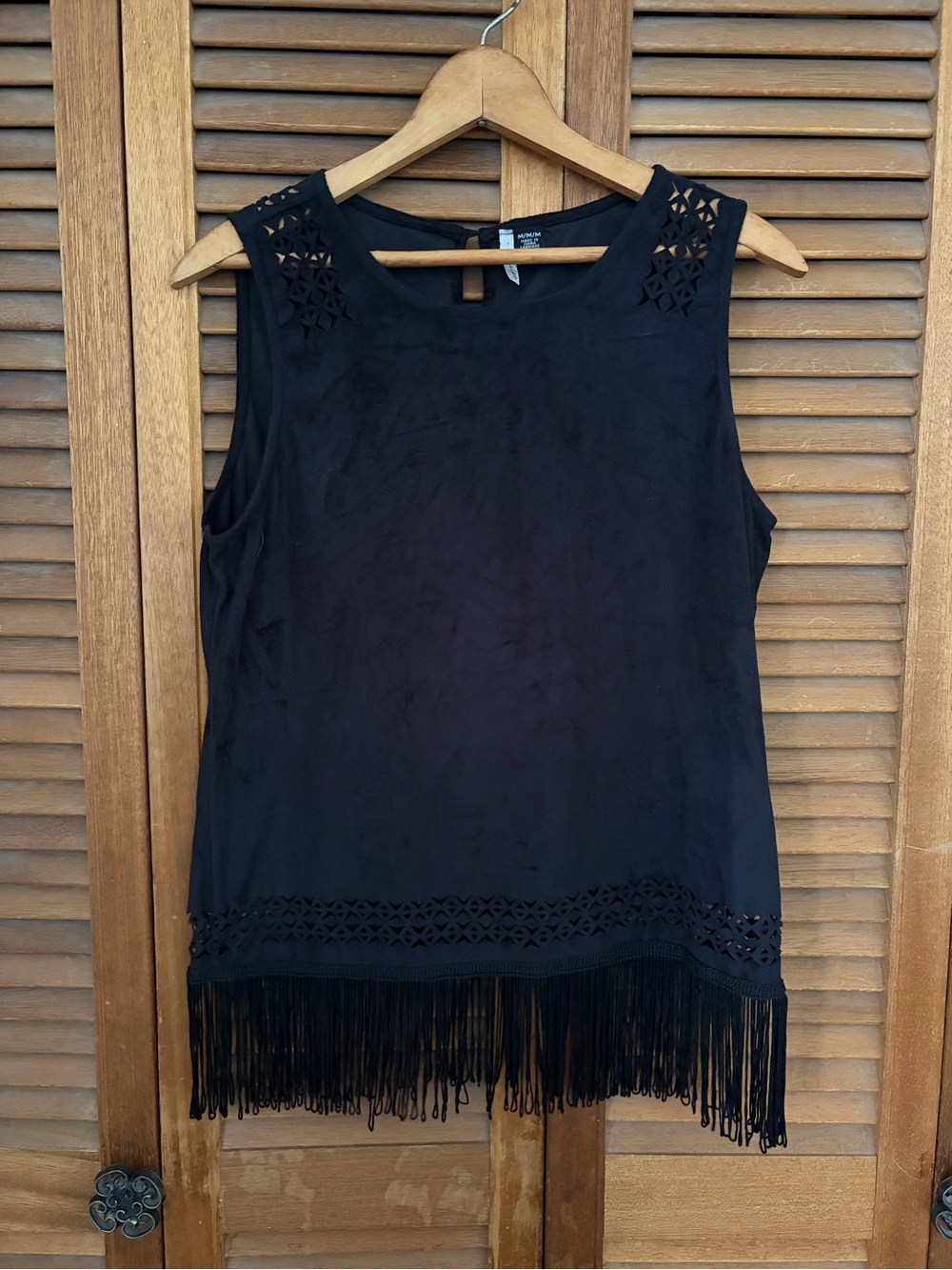 Equipe Black Sleeveless Fringe Tank with Laser-Cut Accents size medium